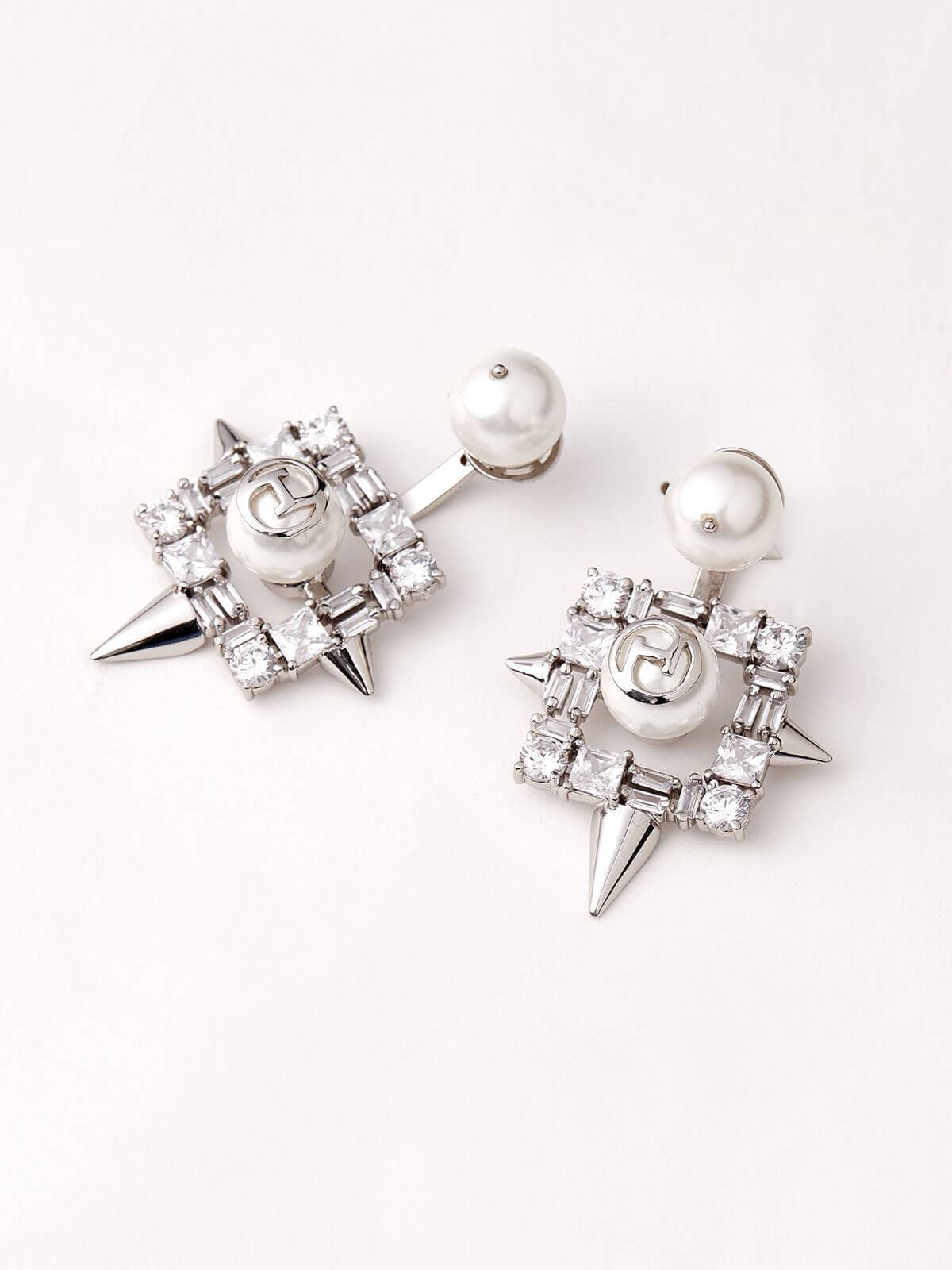 Silver stud with beads on the base | Circle Designer Stud Silver Earring -  Earrings, Jewellery - FOLKWAYS